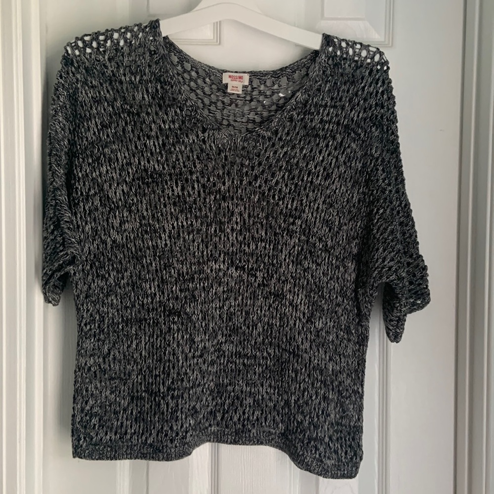 Mossimo Supply Co. short sleeve sweater - Women’s size M